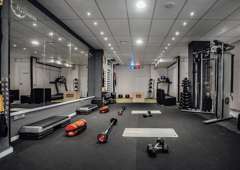 H FITNESS
